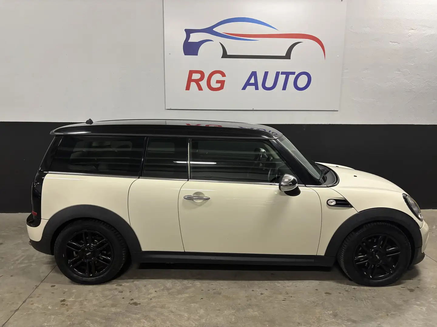MINI Cooper D Clubman 1.6 Pepper Beige - 2