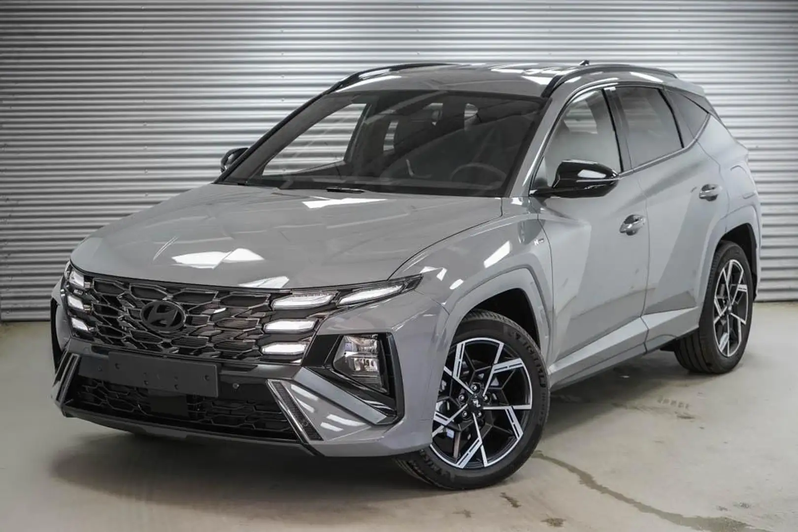 Hyundai TUCSON 1,6 T-GDI DCT 4x4 N-Line - LAGER 132 kW (179 PS... Grau - 1