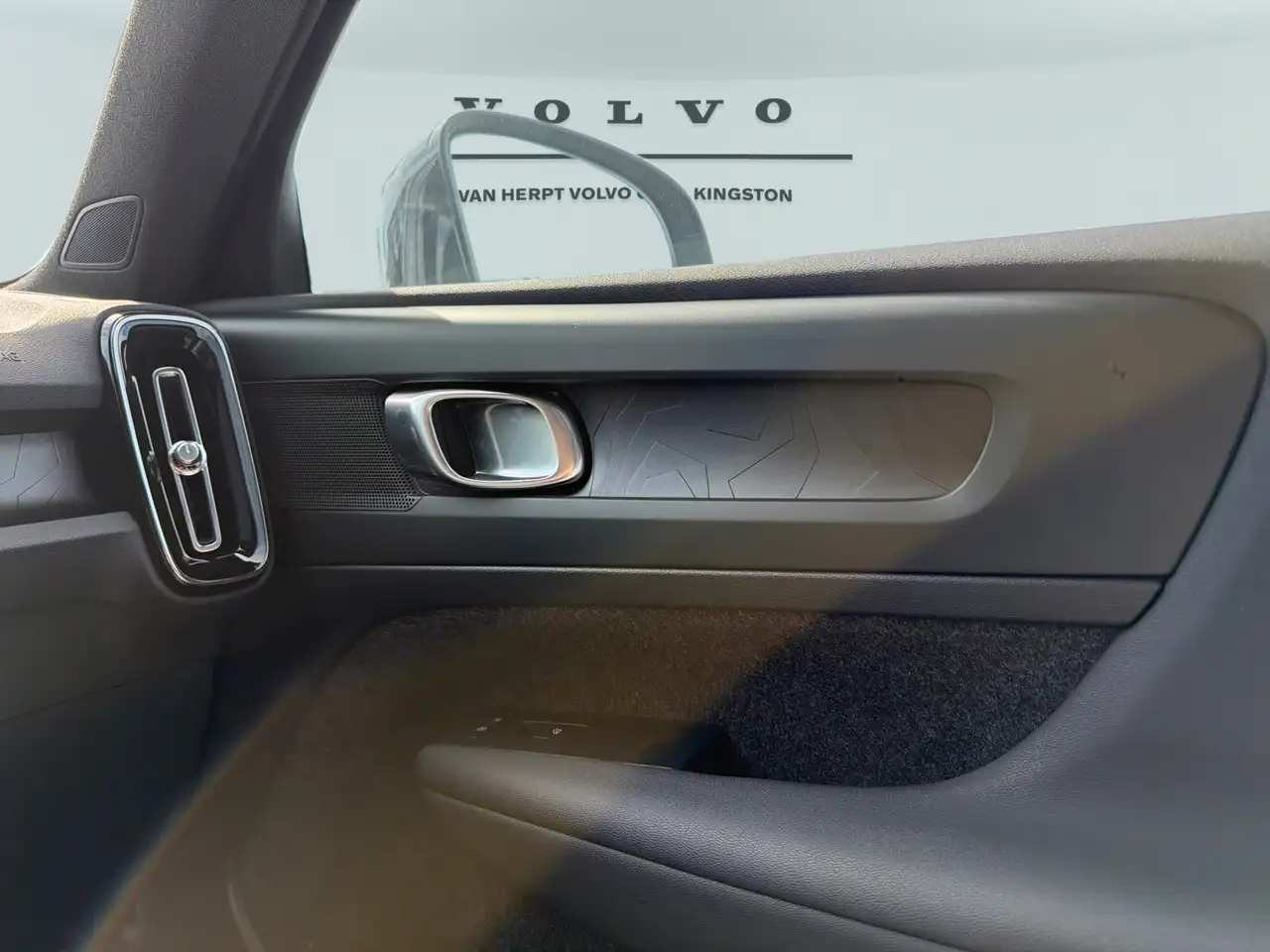 Volvo XC40 снимка Volvo XC40