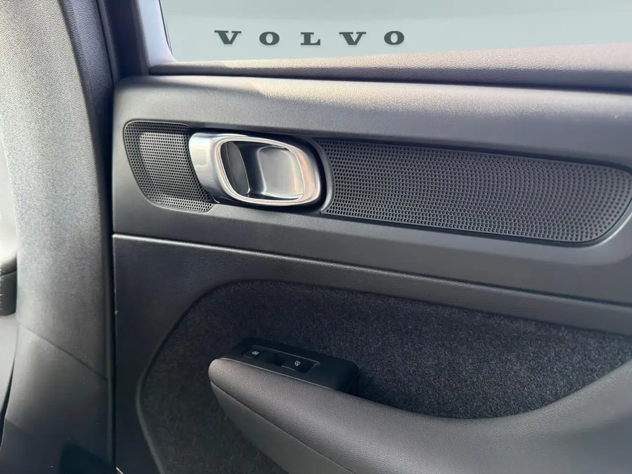 Volvo XC40 снимка Volvo XC40