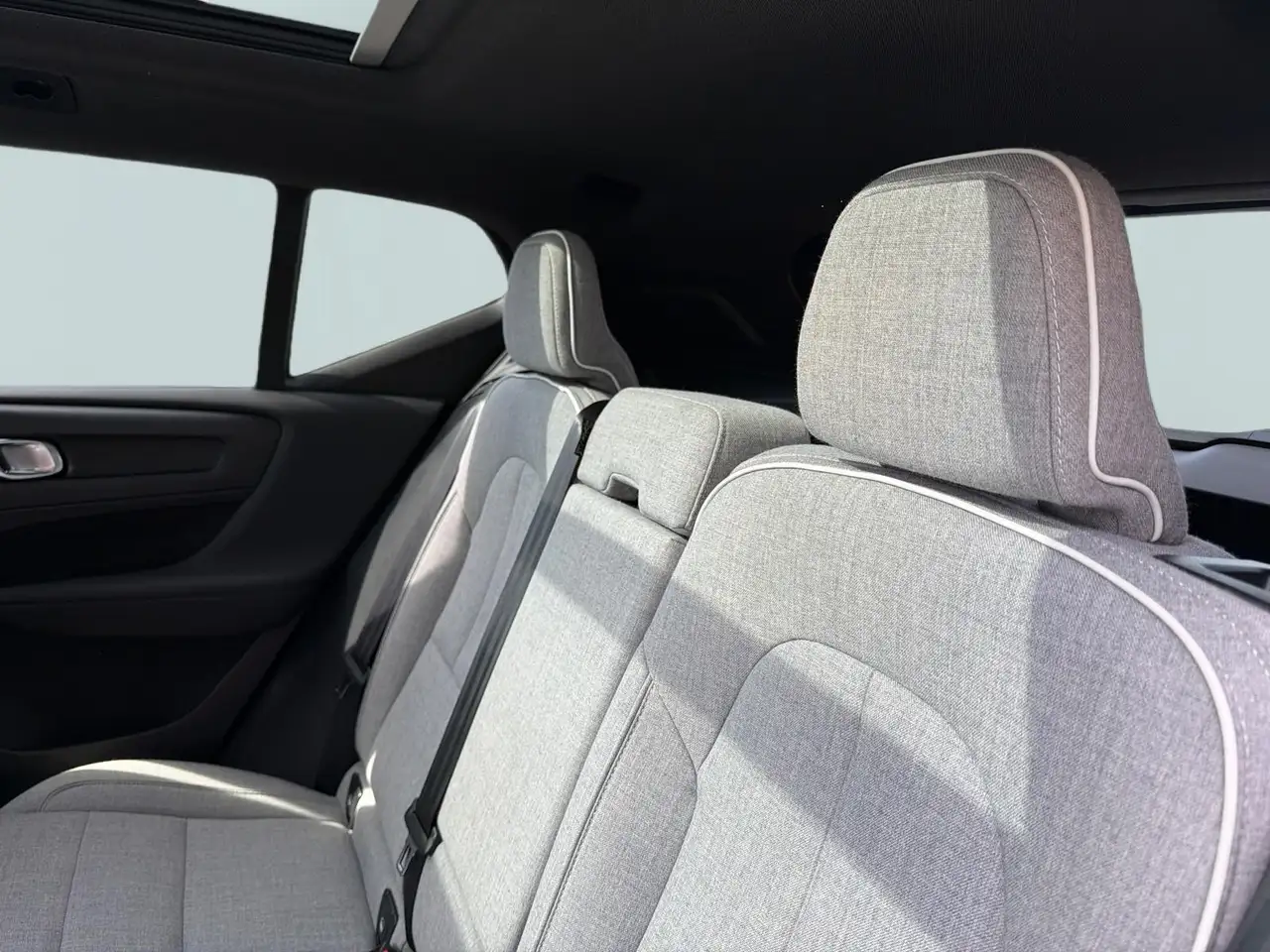 Volvo XC40 снимка Volvo XC40