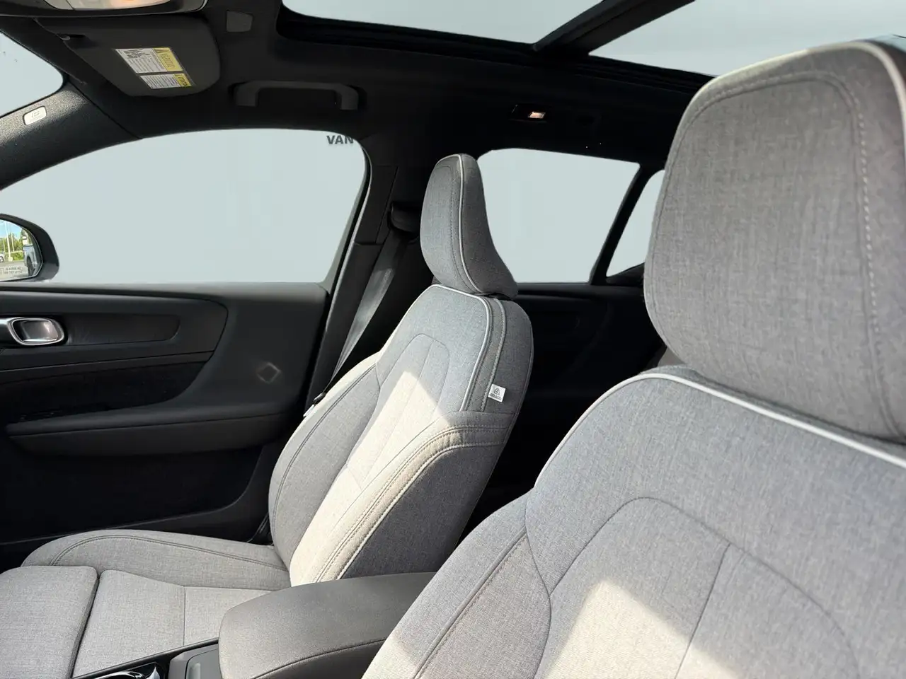 Volvo XC40 снимка Volvo XC40