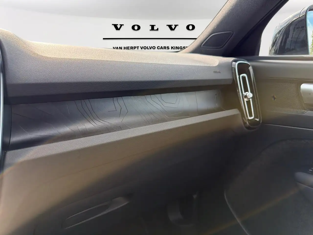 Volvo XC40 снимка Volvo XC40