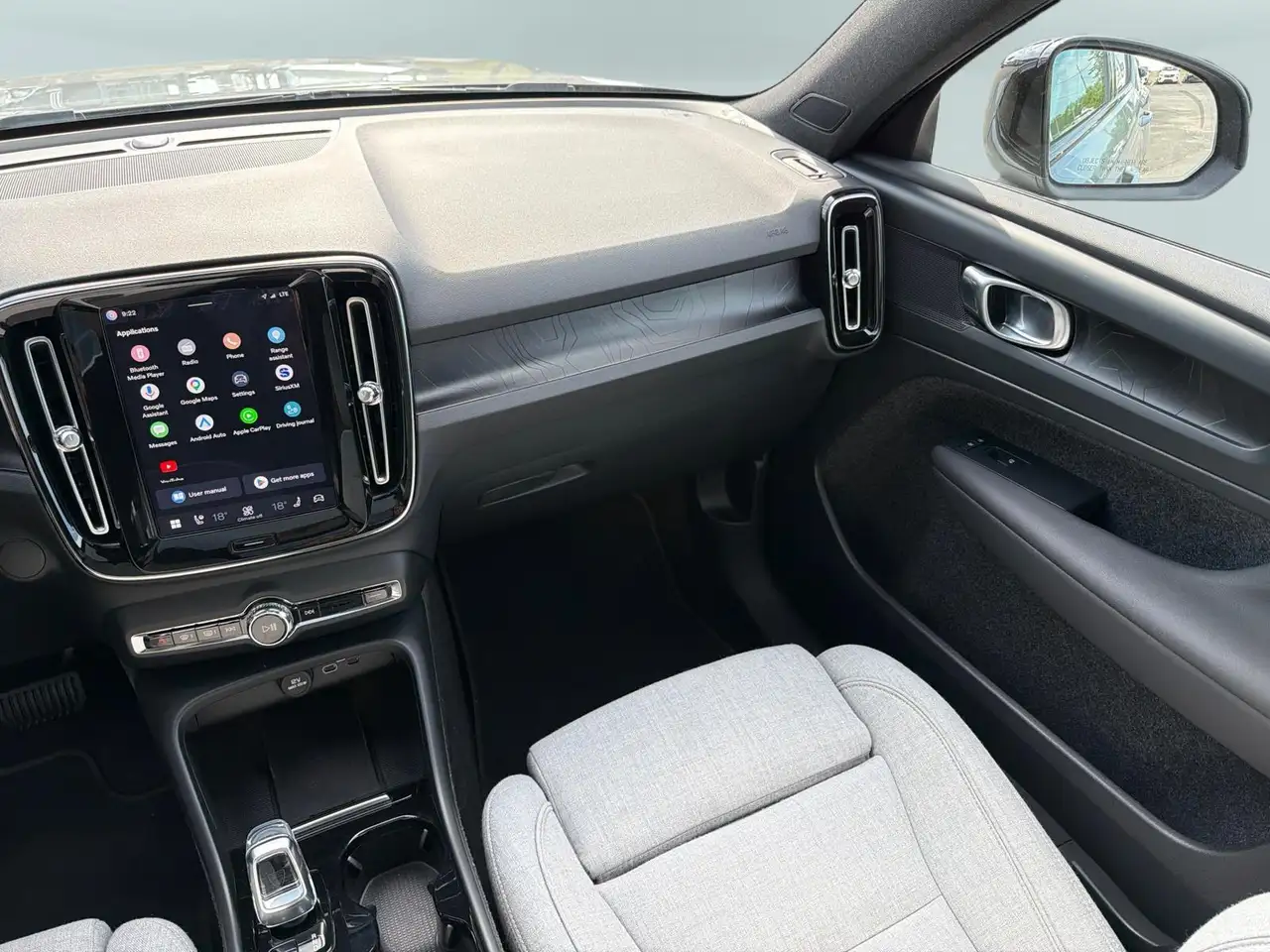 Volvo XC40 снимка Volvo XC40