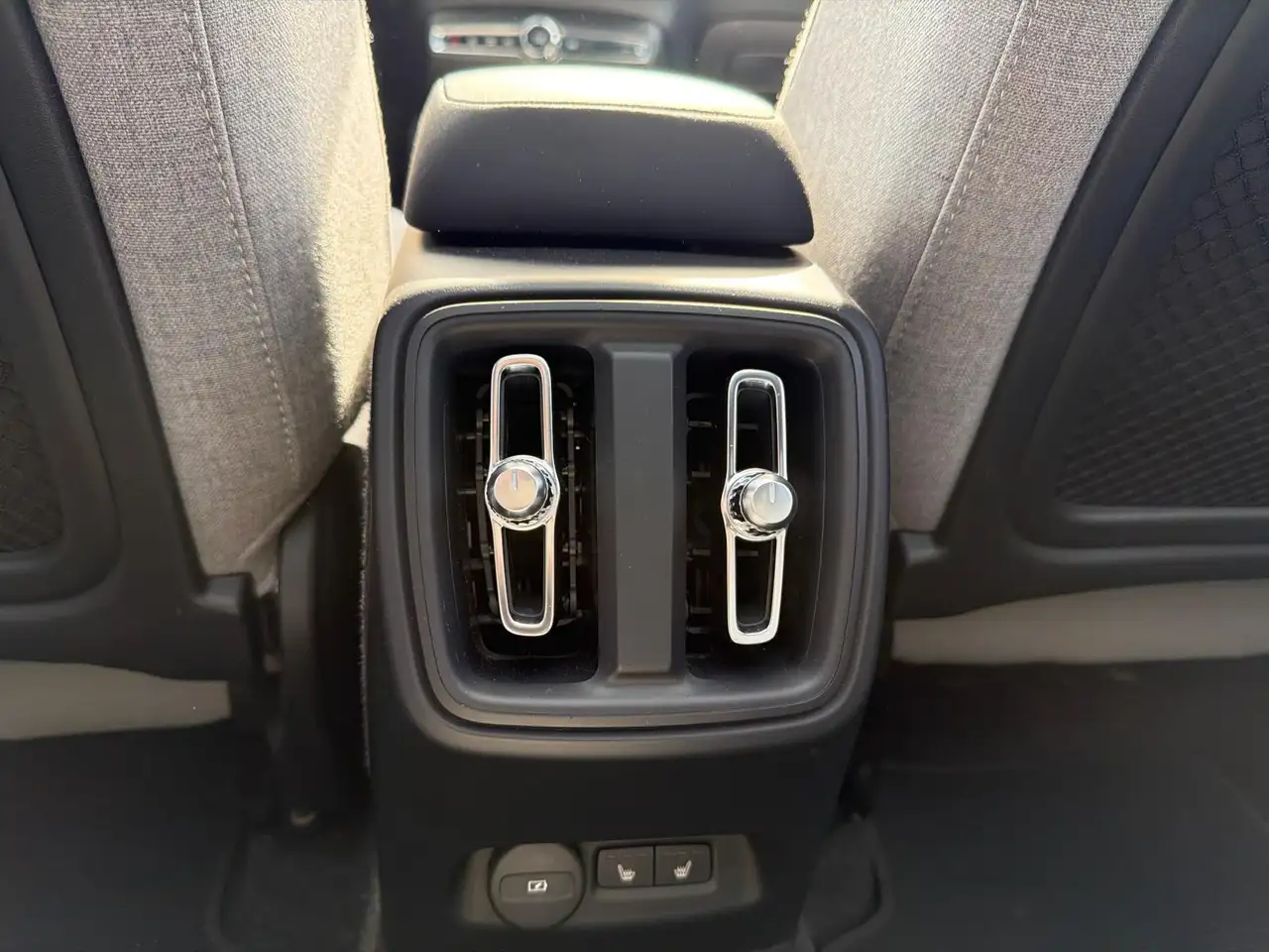Volvo XC40 снимка Volvo XC40