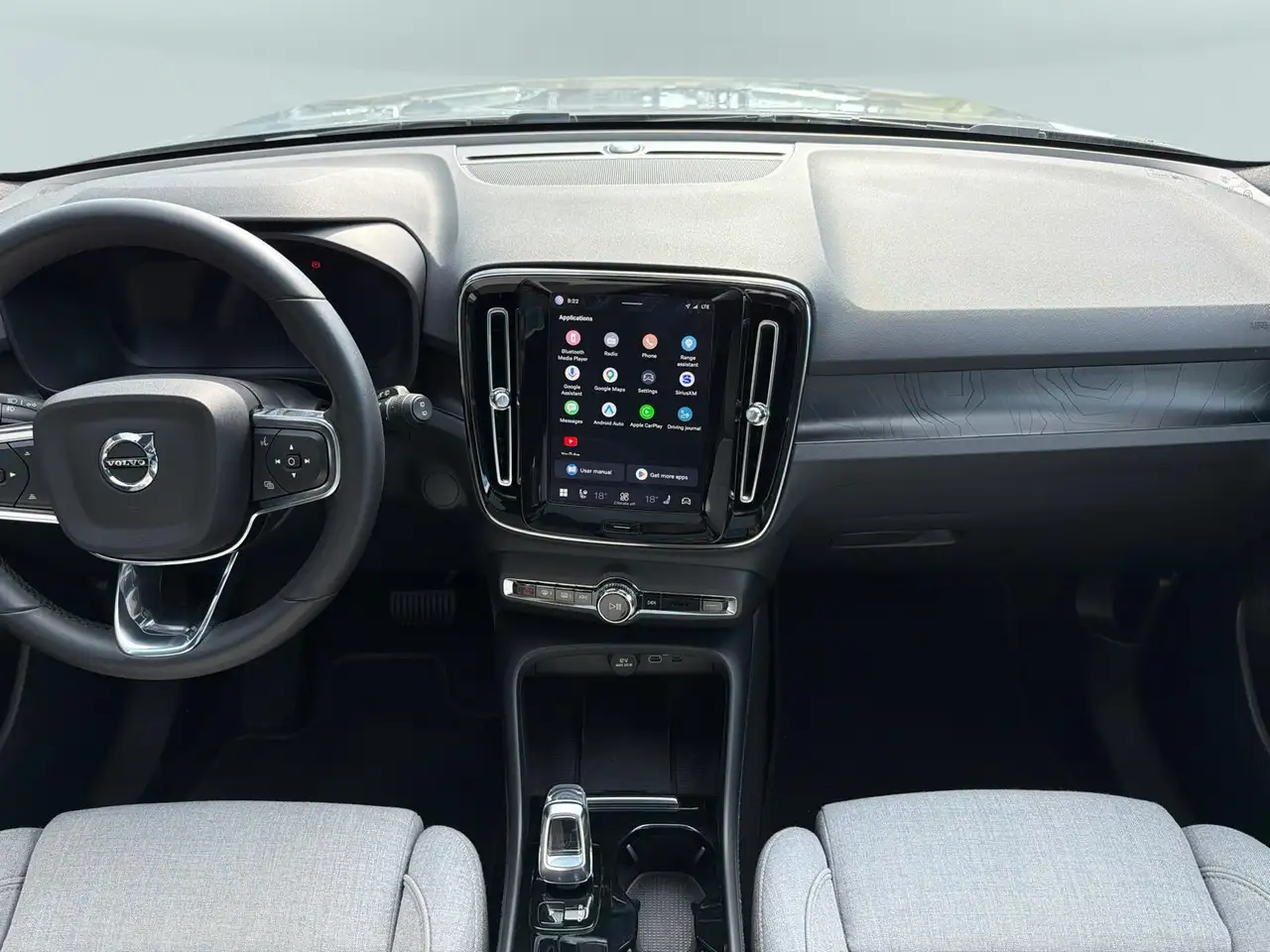 Volvo XC40 снимка Volvo XC40