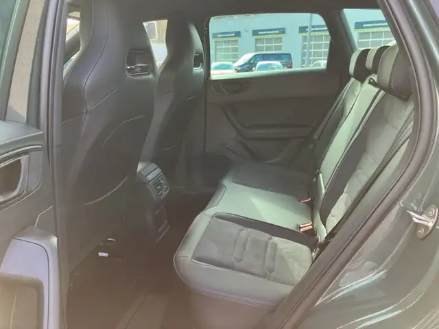 Cupra Ateca view 11