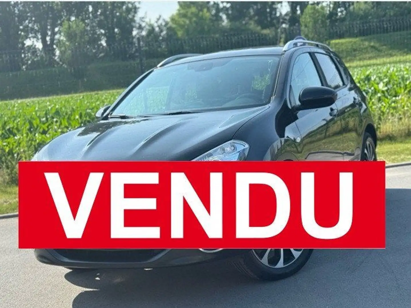 Nissan Qashqai 1.6 ESS 117CH CONNECT EDITION * 71.000KM * 1ERE MA Noir - 1