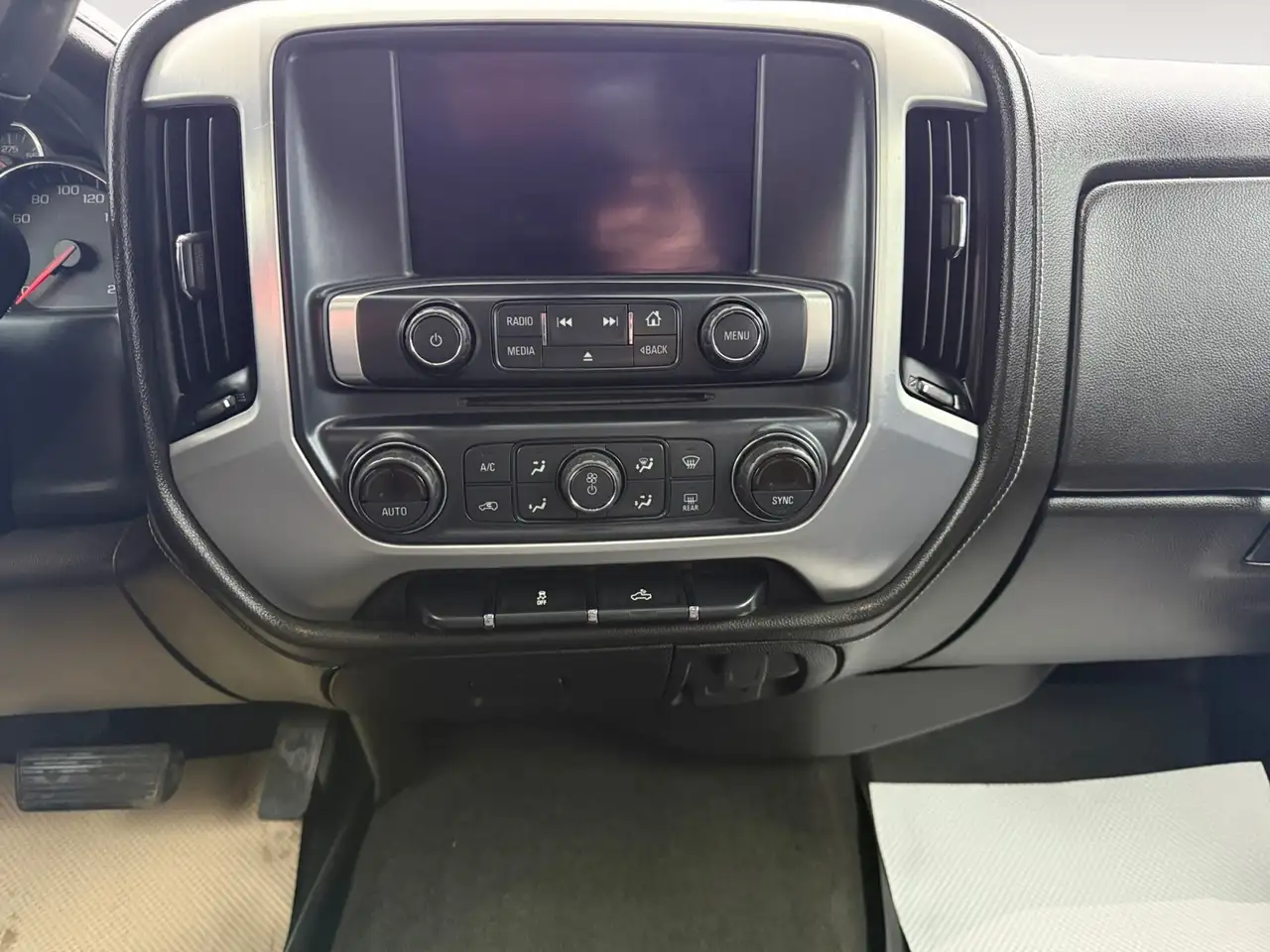 GMC Sierra 1500 снимка GMC Sierra 1500