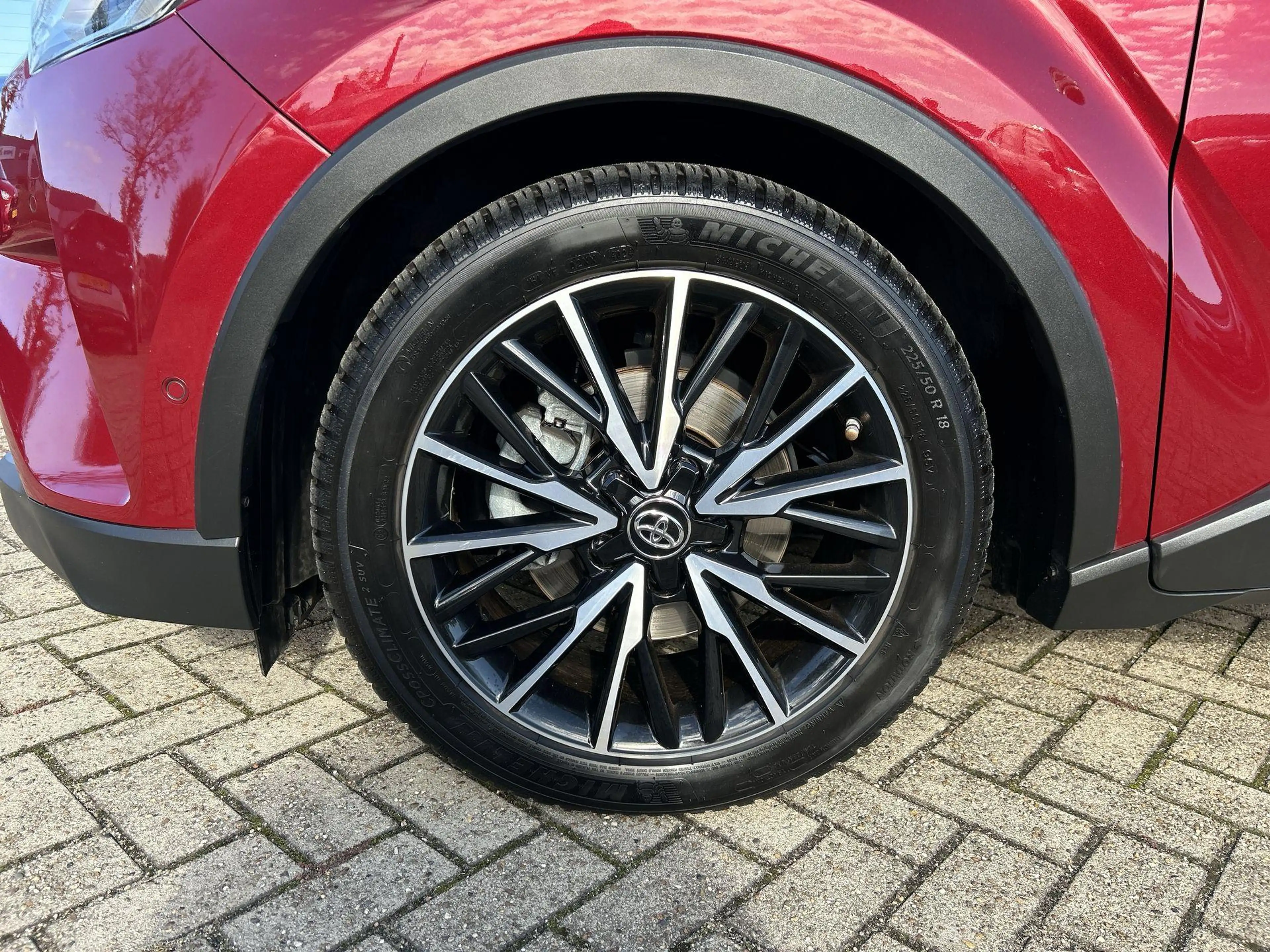 Toyota C-HR 1.8 Hybrid Bi-Tone Plus RIJKLAAR | Navigatie | Cam — photo 12