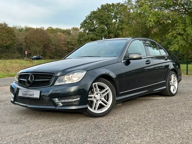Mercedes-Benz C 180 1.6 CGI BlueEfficiency Avantgarde AMG Line