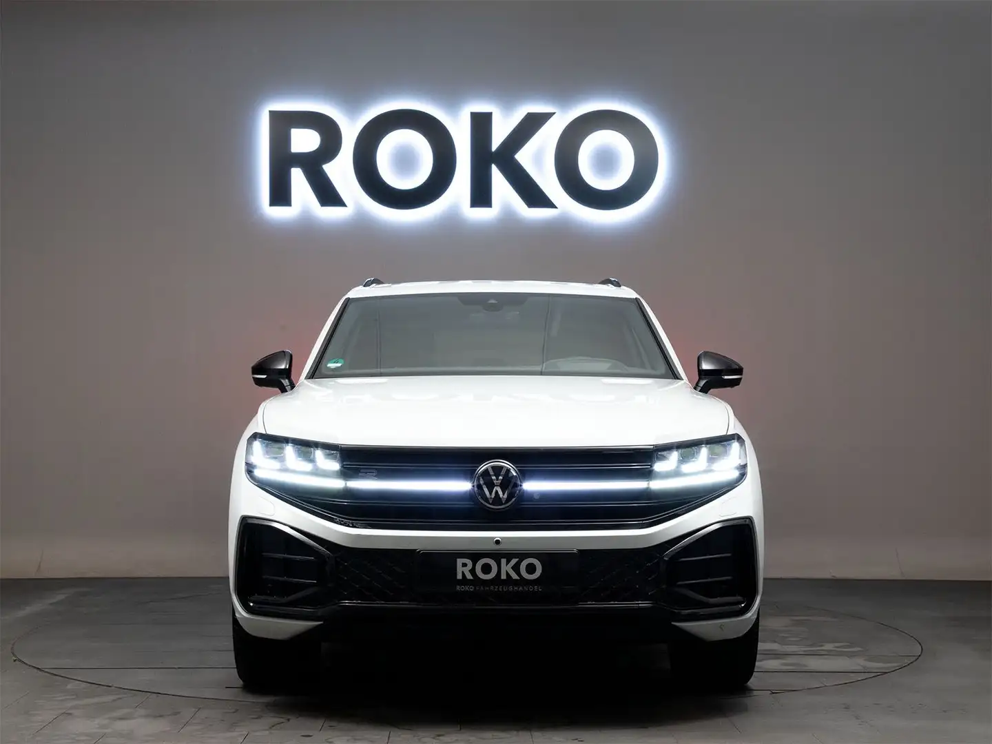 Volkswagen Touareg R-Line  360°Massage HuD MEGAVOLL StandH. Wit - 2
