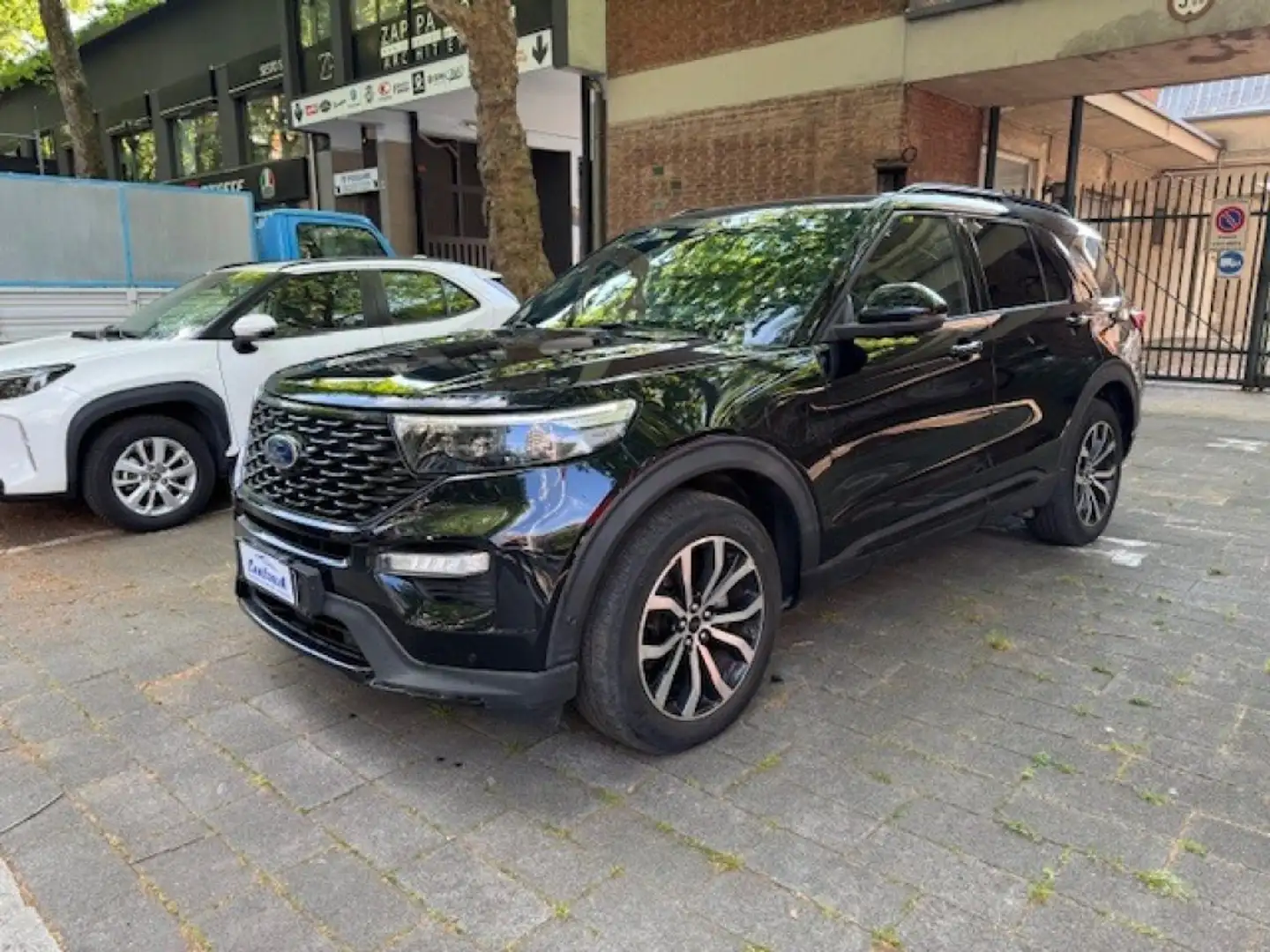 Ford Explorer 3.0 PHEV 457 CV A10 AWD ST-Line Černá - 2