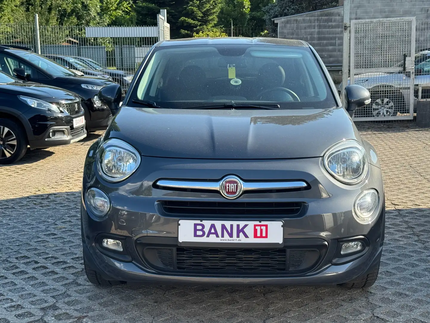 Fiat 500X 1,4i*Keyless*Sitzheizung*Navi*Klima Grau - 2