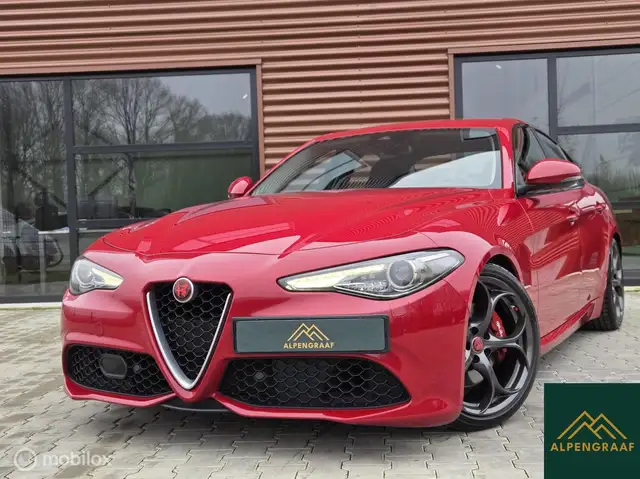 Alfa Romeo Giulia 2.0T Super 1e eigenaar Kleppensysteem|Bi Xenon| Ca