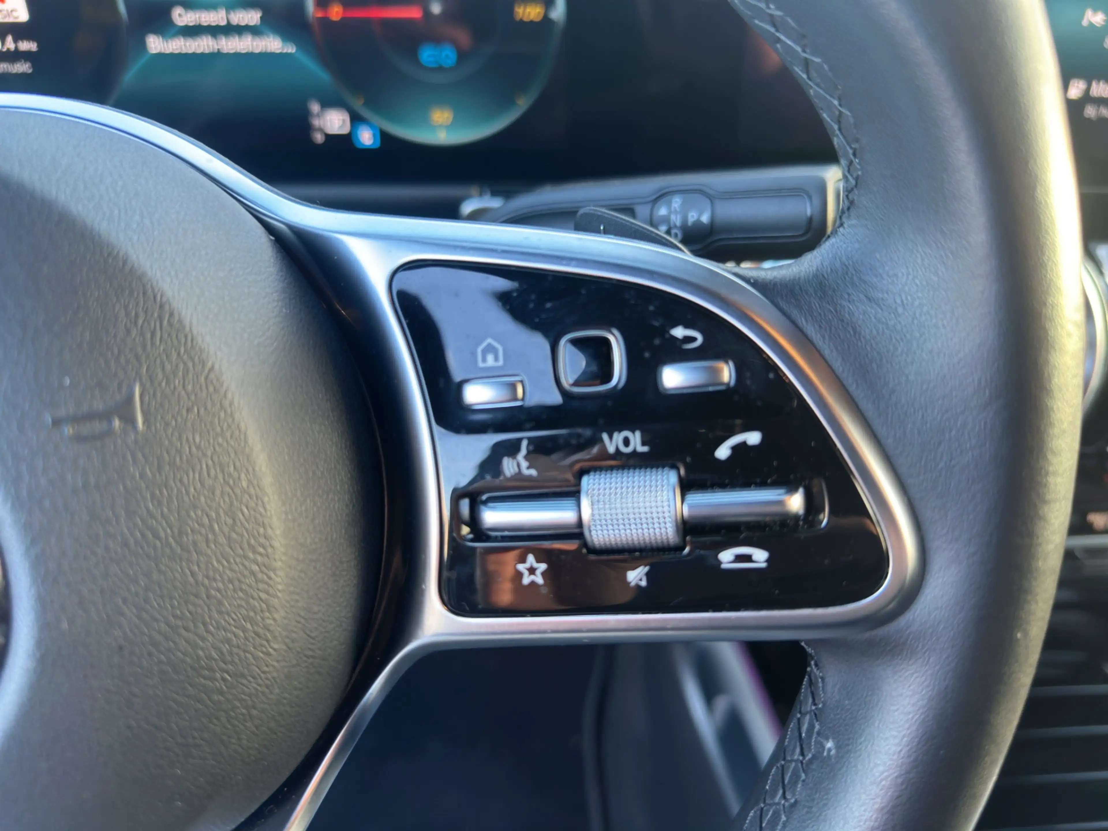 Mercedes-Benz EQB 250 Progressive 67 kWh — photo 9