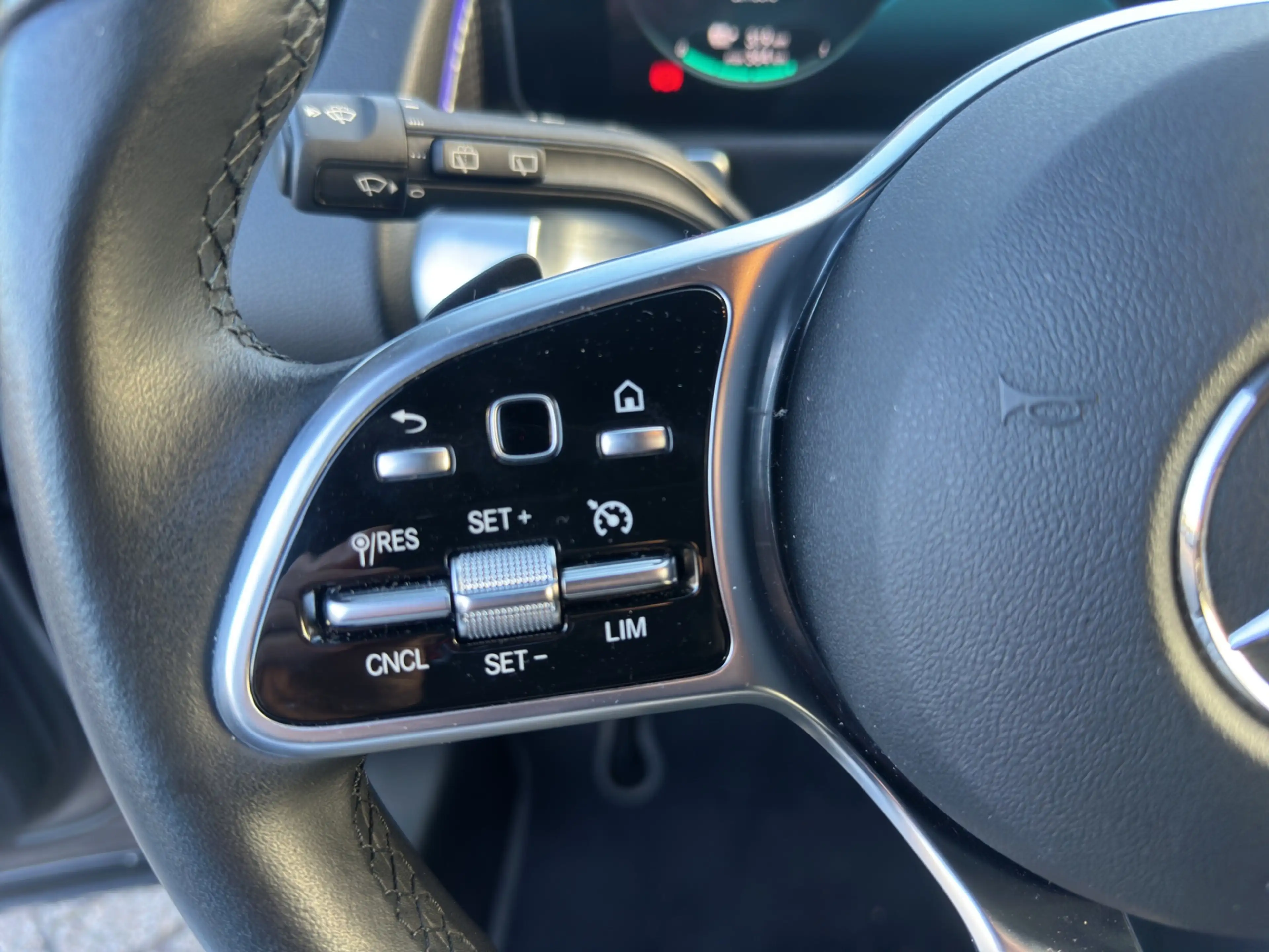 Mercedes-Benz EQB 250 Progressive 67 kWh — photo 8