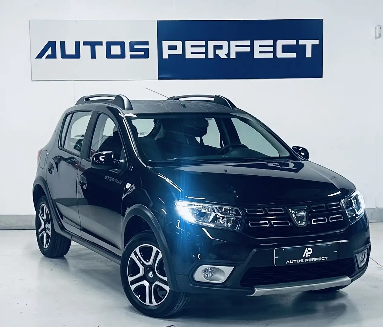 Dacia Sandero 0.9 15Anniversary 22.374 KM CAMERA NAVI BLUETOOTH Noir - 2