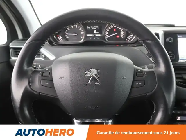 Peugeot 2008 view 19