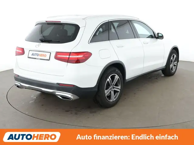 Mercedes-Benz GLC view 6