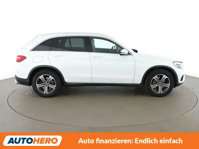 Mercedes-Benz GLC view 7