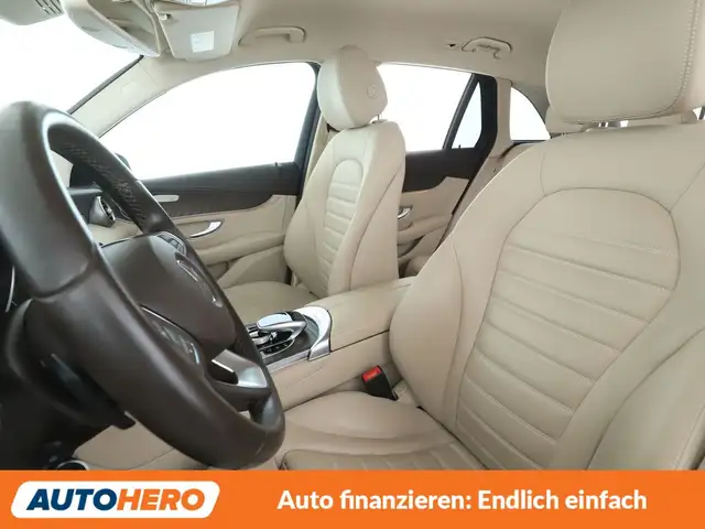 Mercedes-Benz GLC view 10