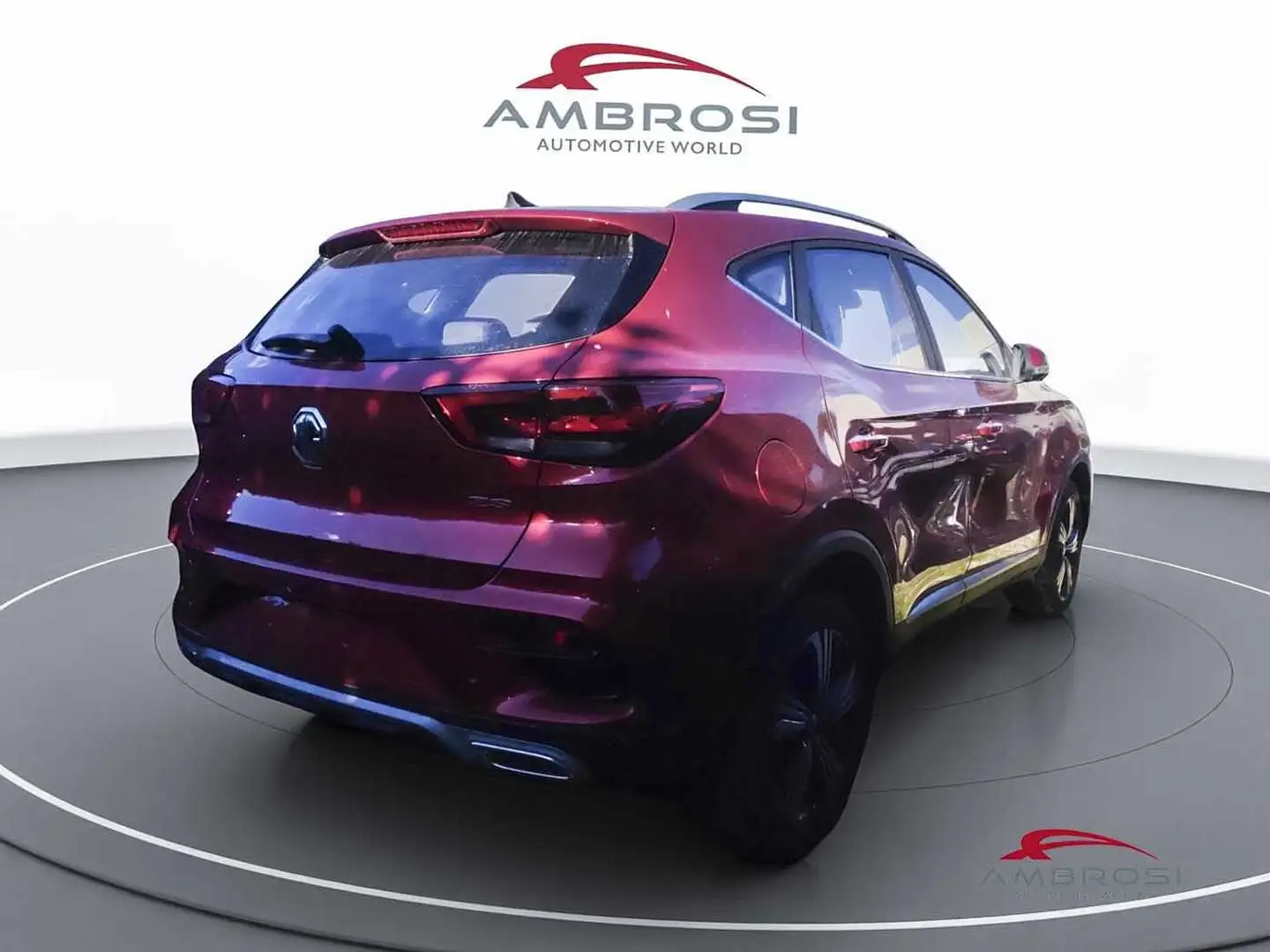 MG ZS 1.5L MT 2WD COMFORT Rosso - 2