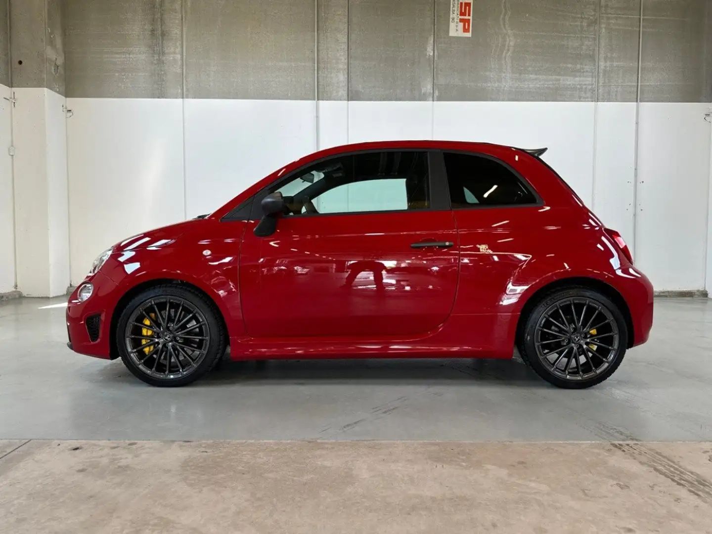 Abarth 500C 1.4 T-Jet 695 180cv Rosso - 2
