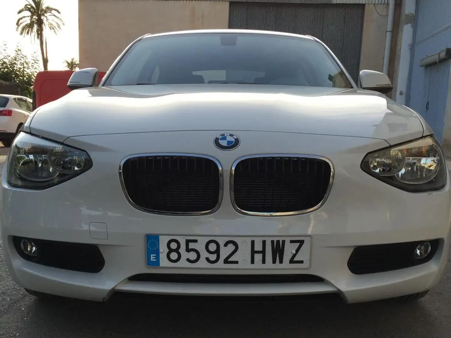 BMW 116 116d Efficient Dynamics Blanco - 1