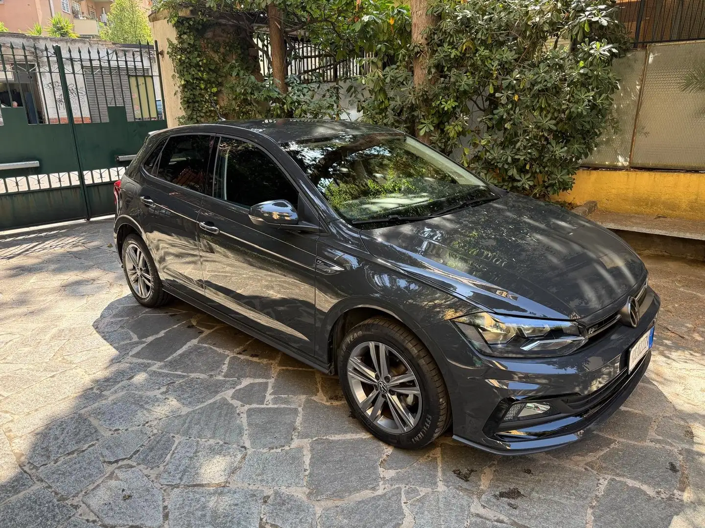 Volkswagen Polo Polo VI 2017 5p 1.0 evo Sport 80cv Grigio - 1
