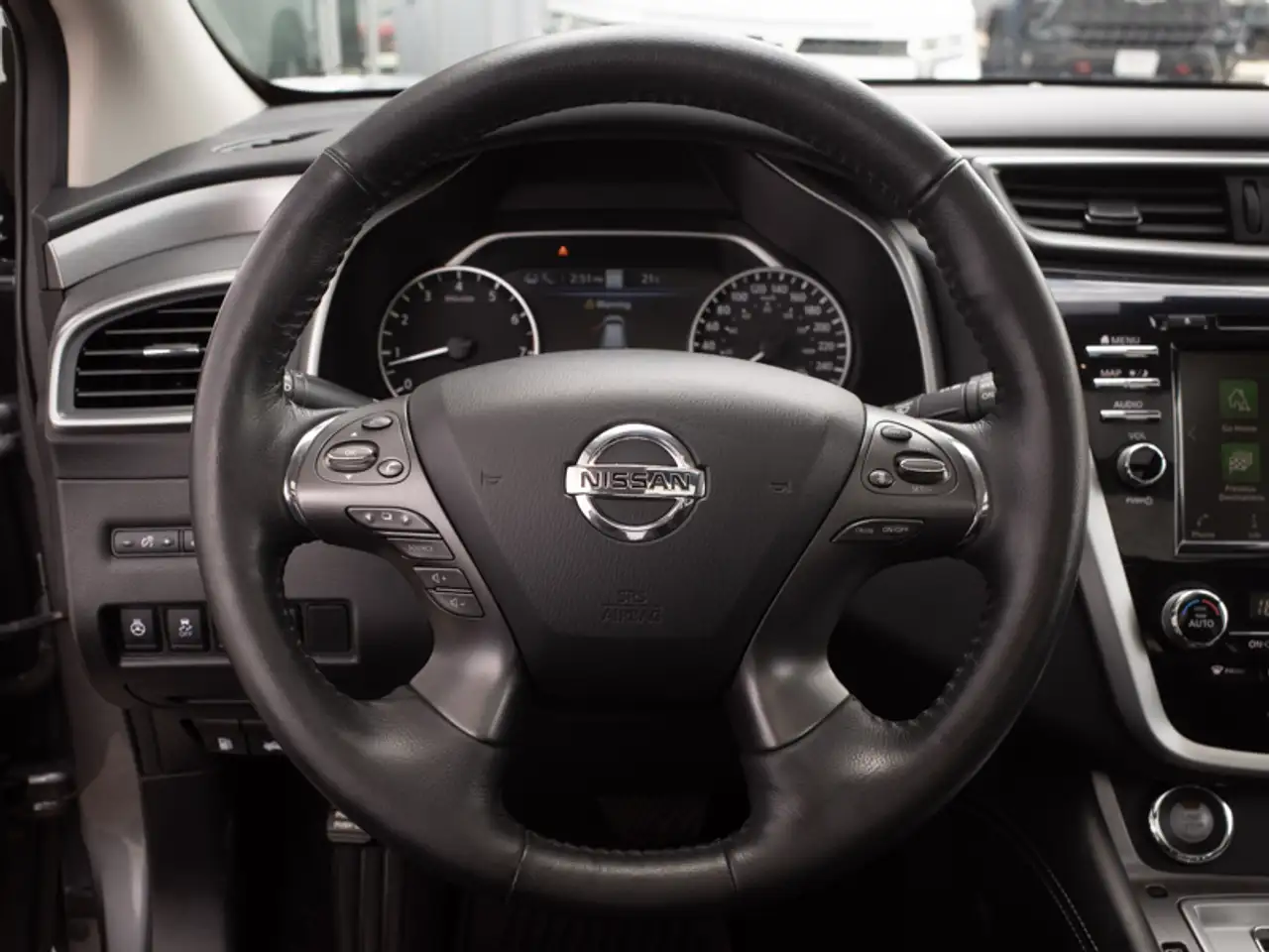 Nissan Murano fotografie Nissan Murano