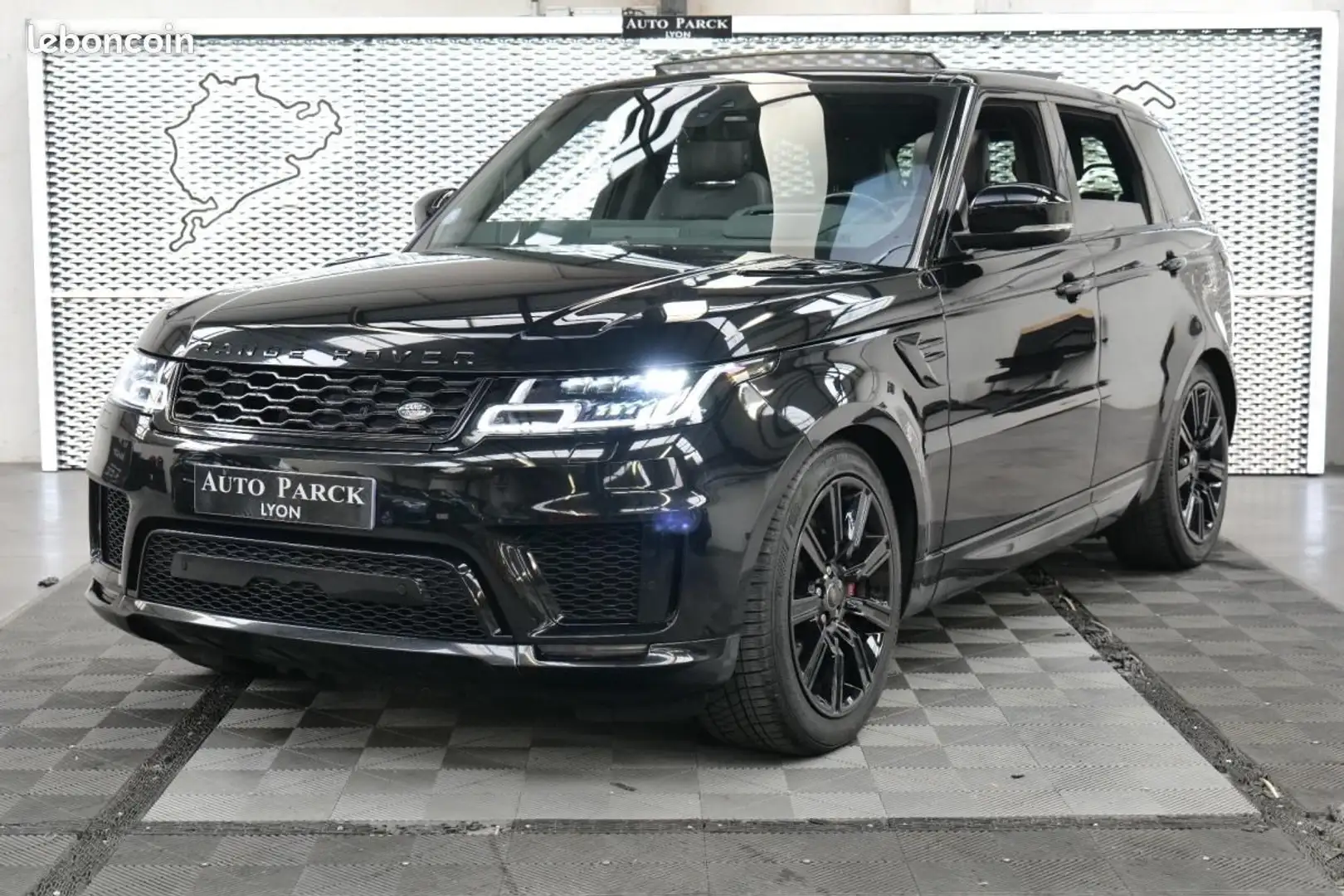 Land Rover Range Rover Sport Land Mark VI P400e PHEV 2.0L 404ch HSE Dynamic Zwart - 1