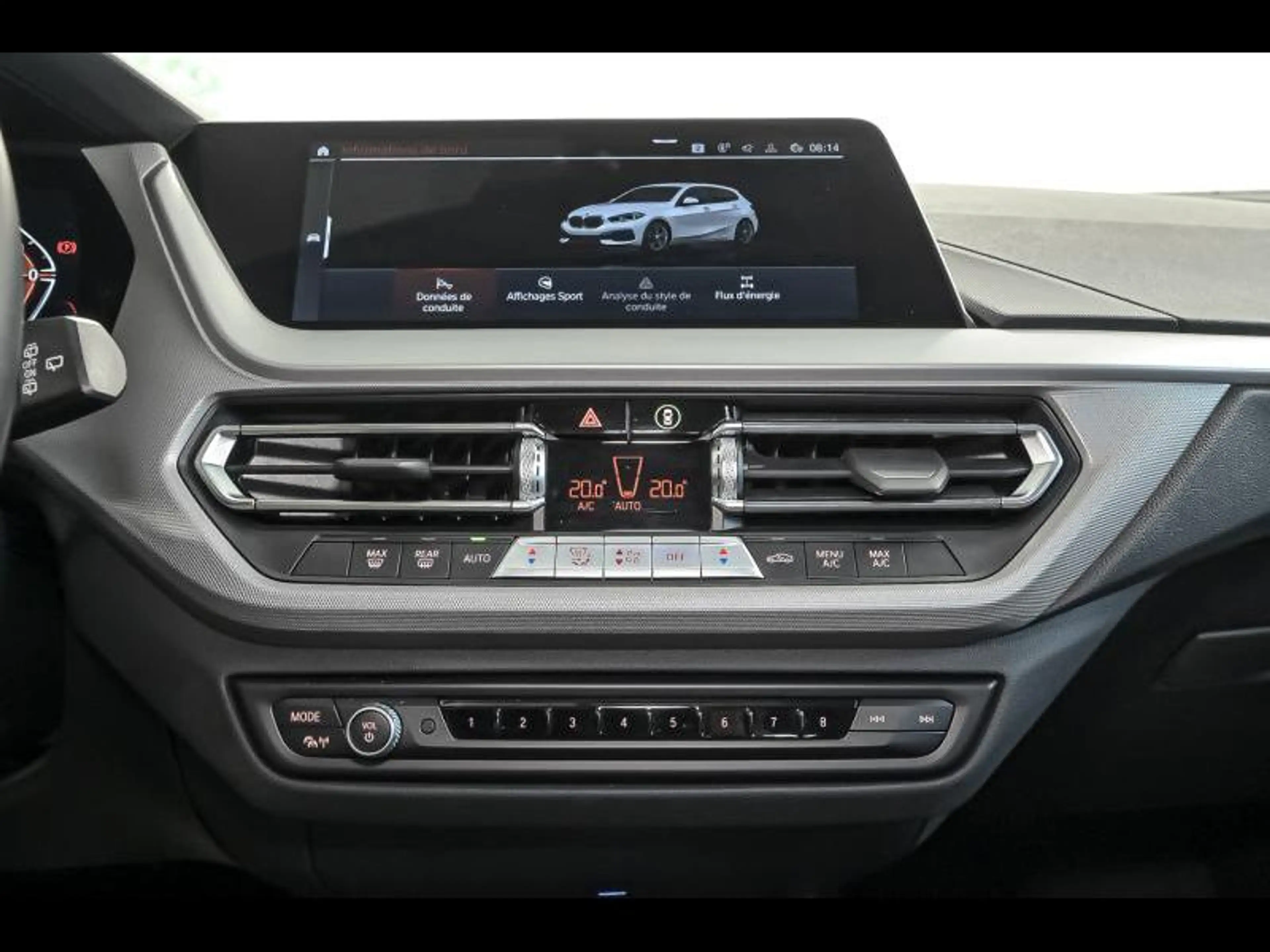 BMW 118 i Hatch — photo 12