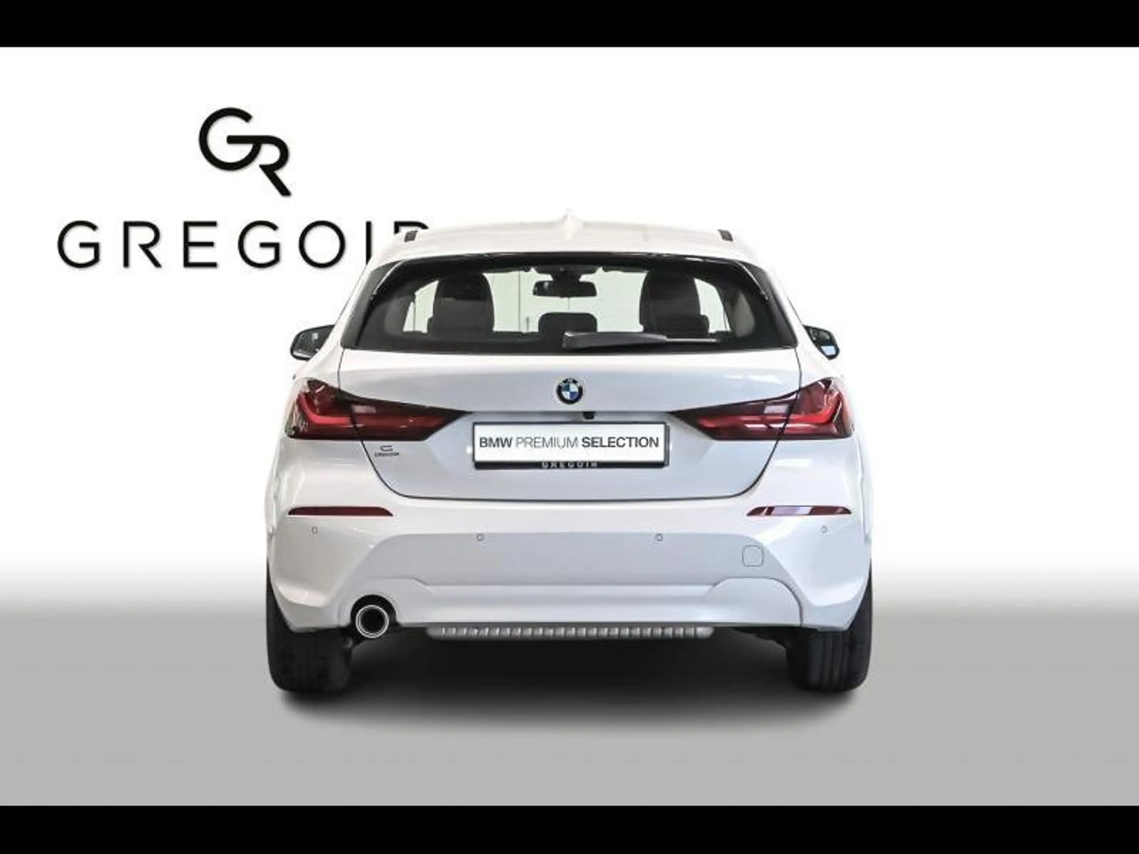 BMW 118 i Hatch — photo 4