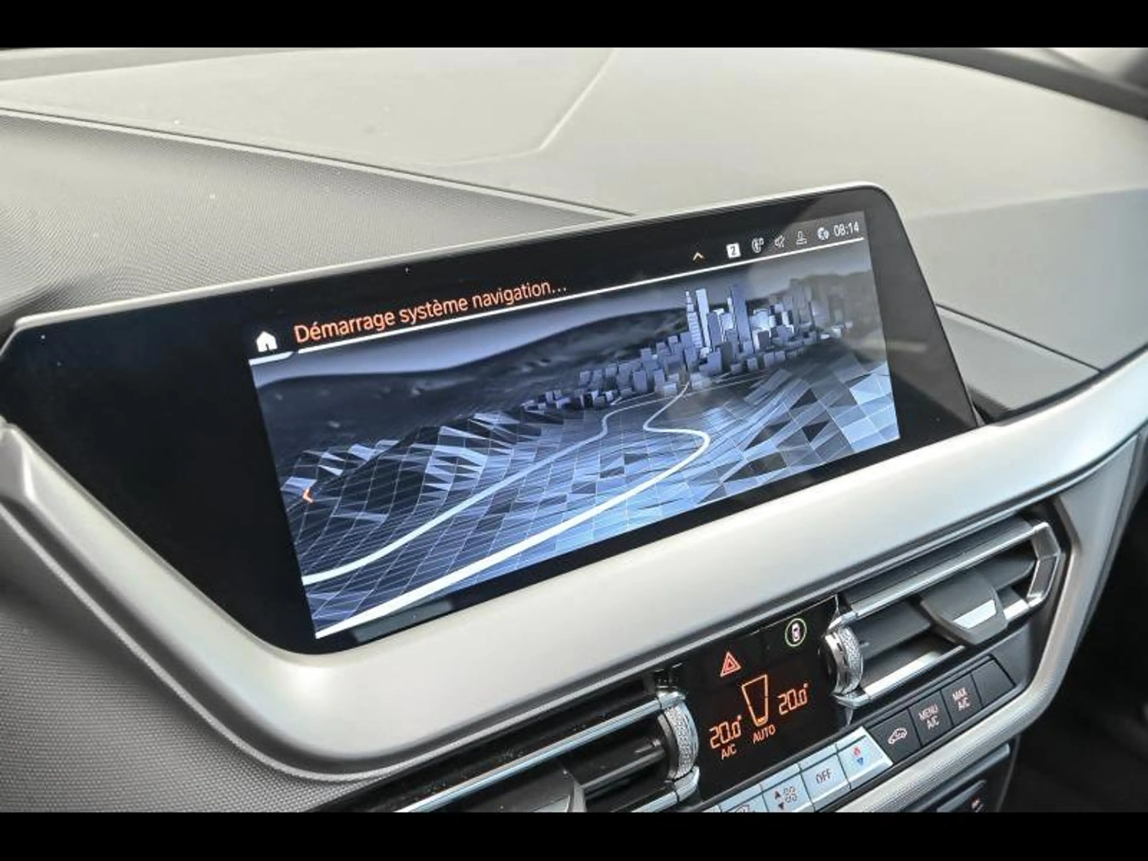 BMW 118 i Hatch — photo 13