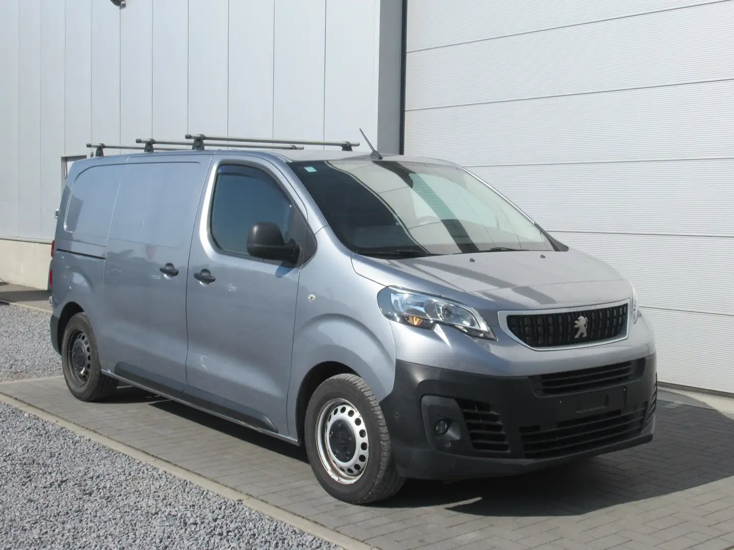 Peugeot Expert 2.0 HDi L2 / Half Leder / Apple Carplay / Airco / Grau - 1