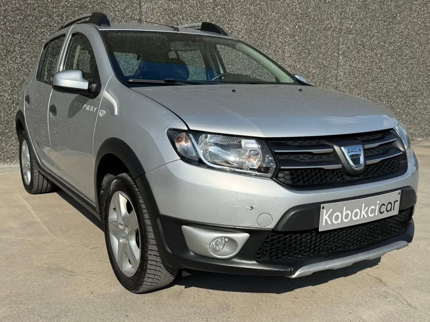 Dacia Sandero Stepway 0.9 TCe//GPS//CLIM//USB/GARANTIE 12M Gris - 1