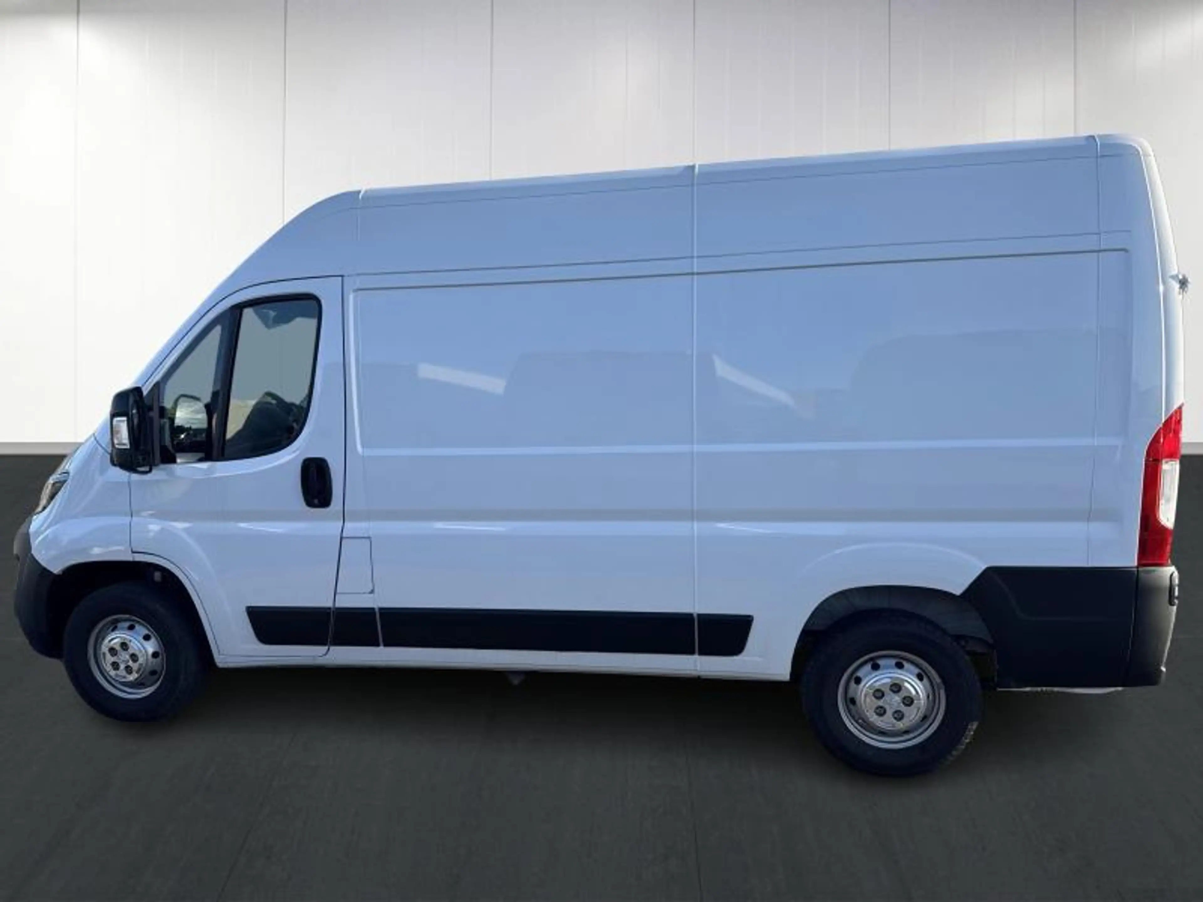Peugeot Boxer III — photo 7