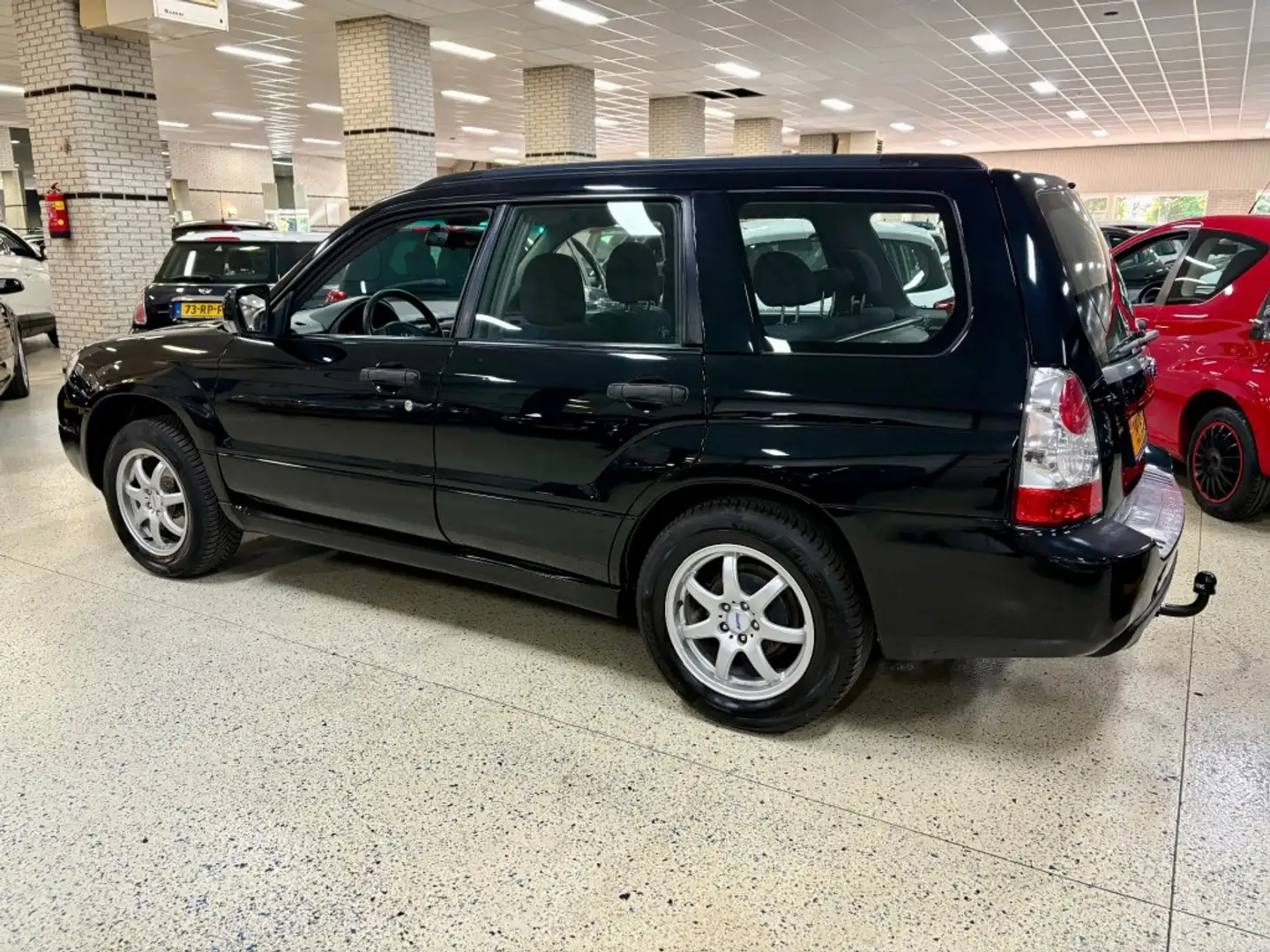 Subaru Forester 2.0 4WD Airco ECC Trekhaak Cruise Control Noir - 2