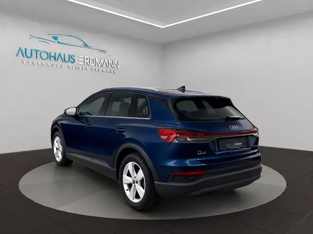 Audi Q4 E-Tron view 5