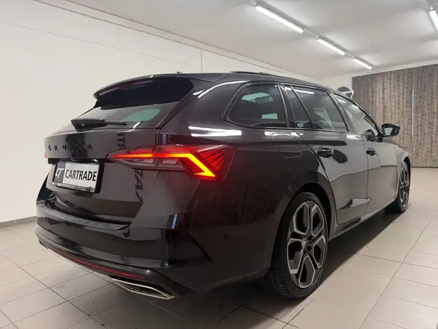 Skoda Octavia view 5