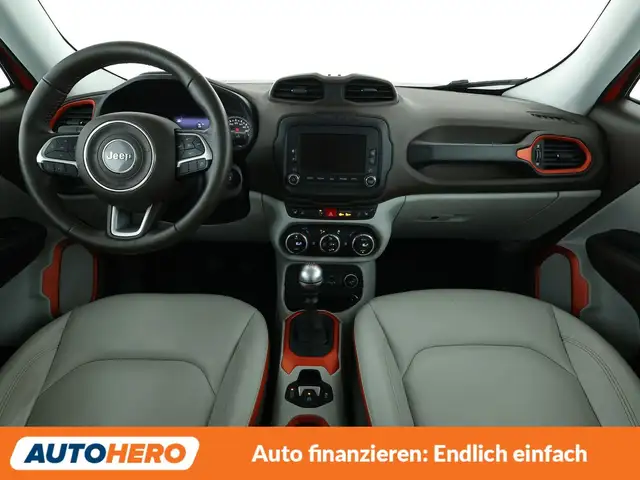 Jeep Renegade view 12