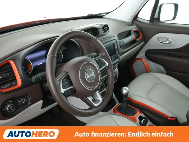 Jeep Renegade view 11