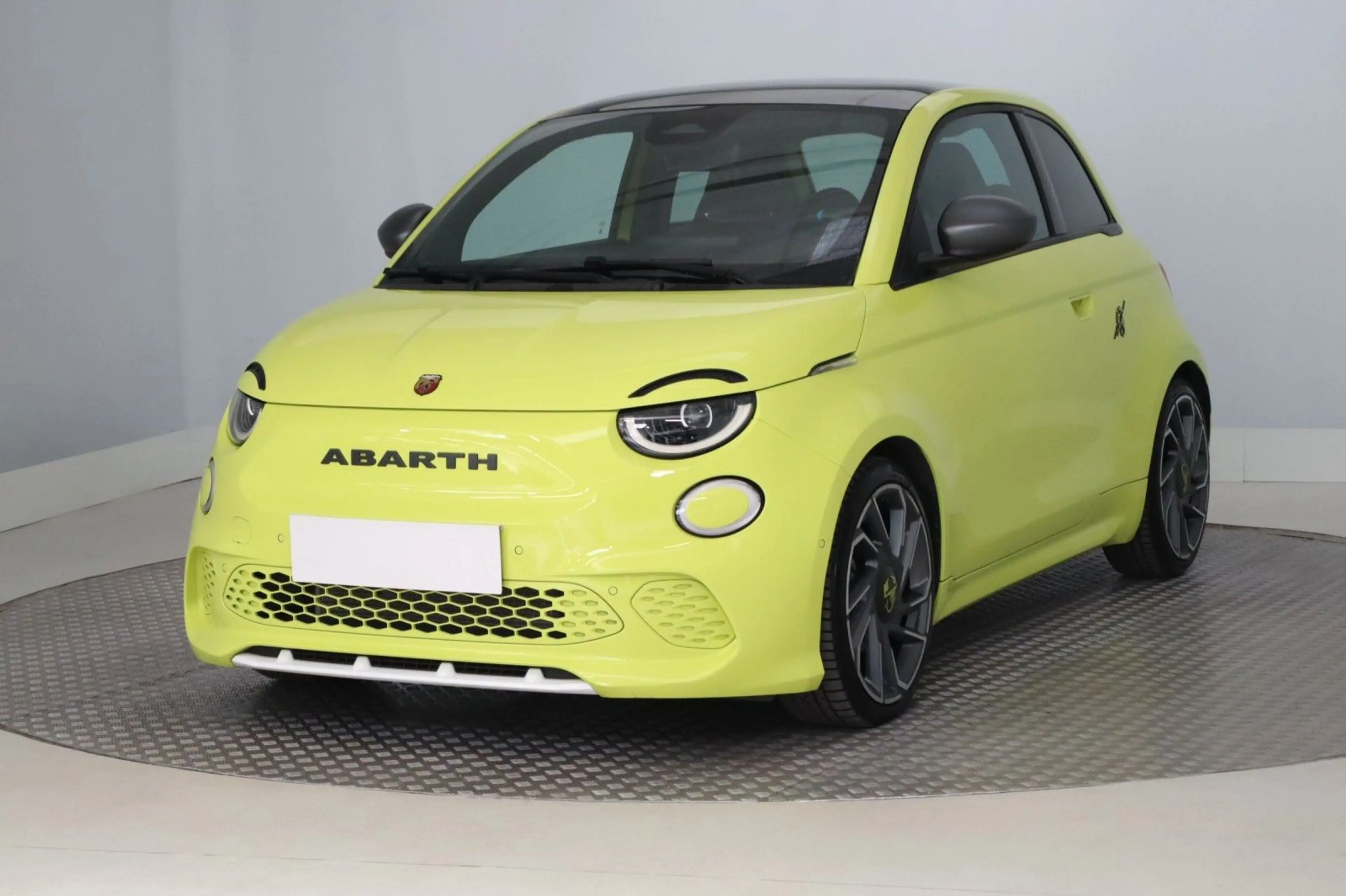 Abarth 500e Scorpionissima Pano+LED+Kamera+Navi