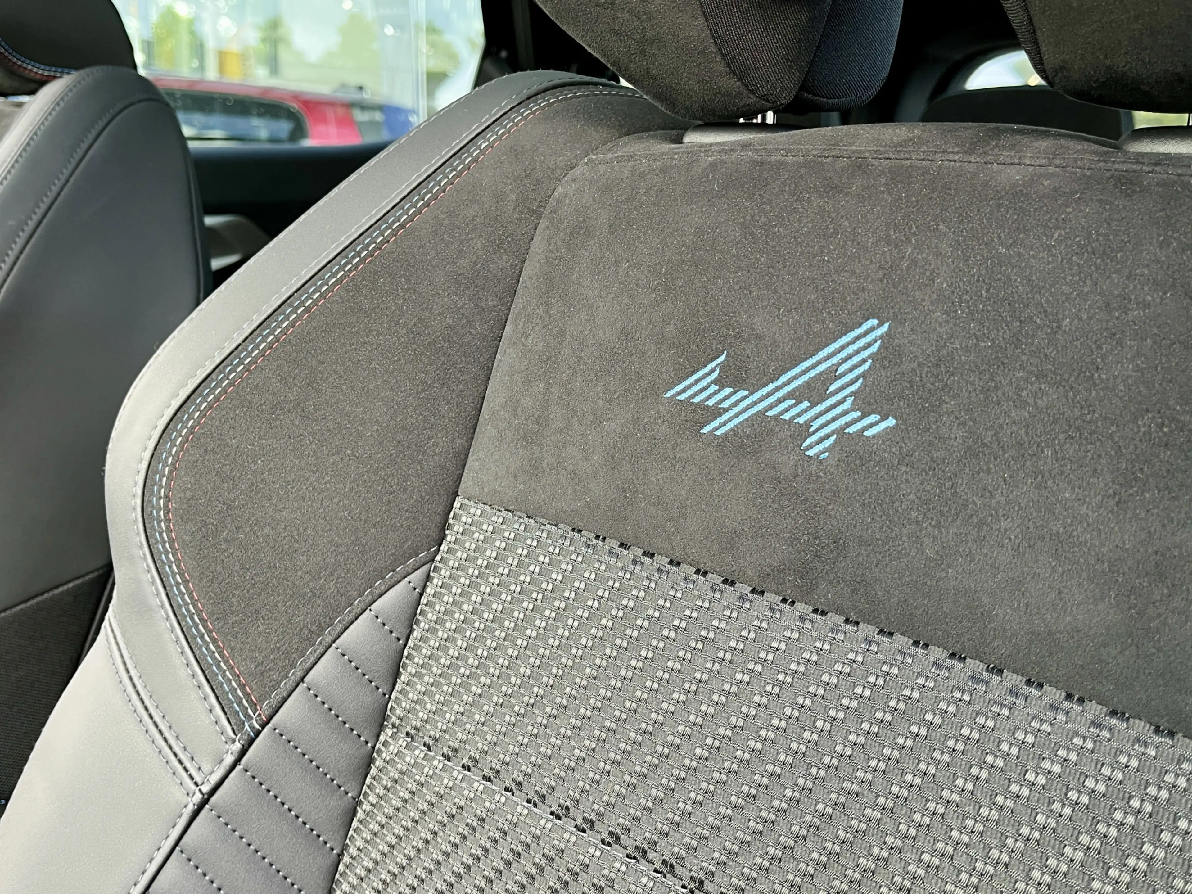 Renault Espace E-Tech Full Hybrid 200 Esprit Alpine 7p. | Solarba — photo 6