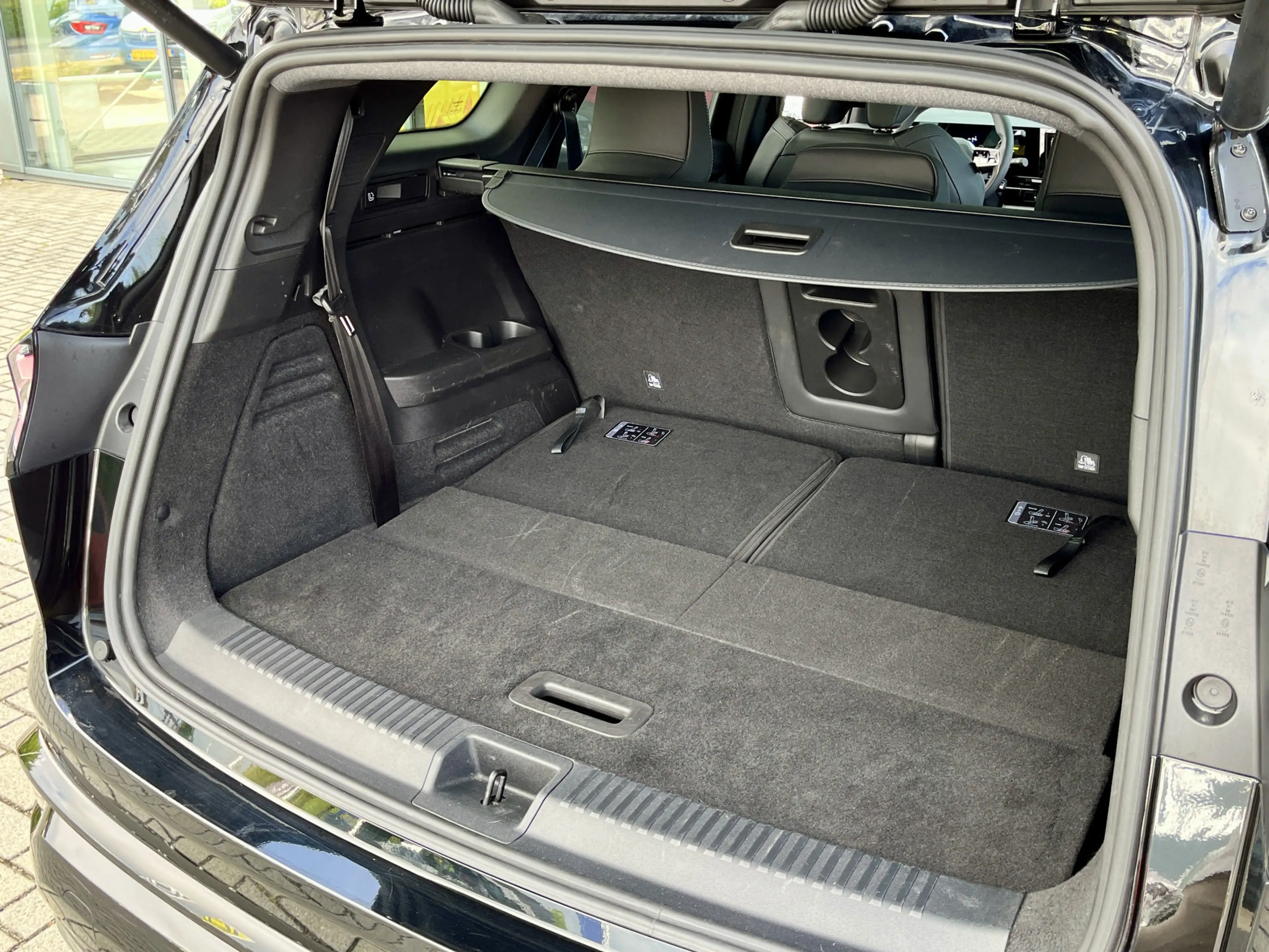 Renault Espace E-Tech Full Hybrid 200 Esprit Alpine 7p. | Solarba — photo 17