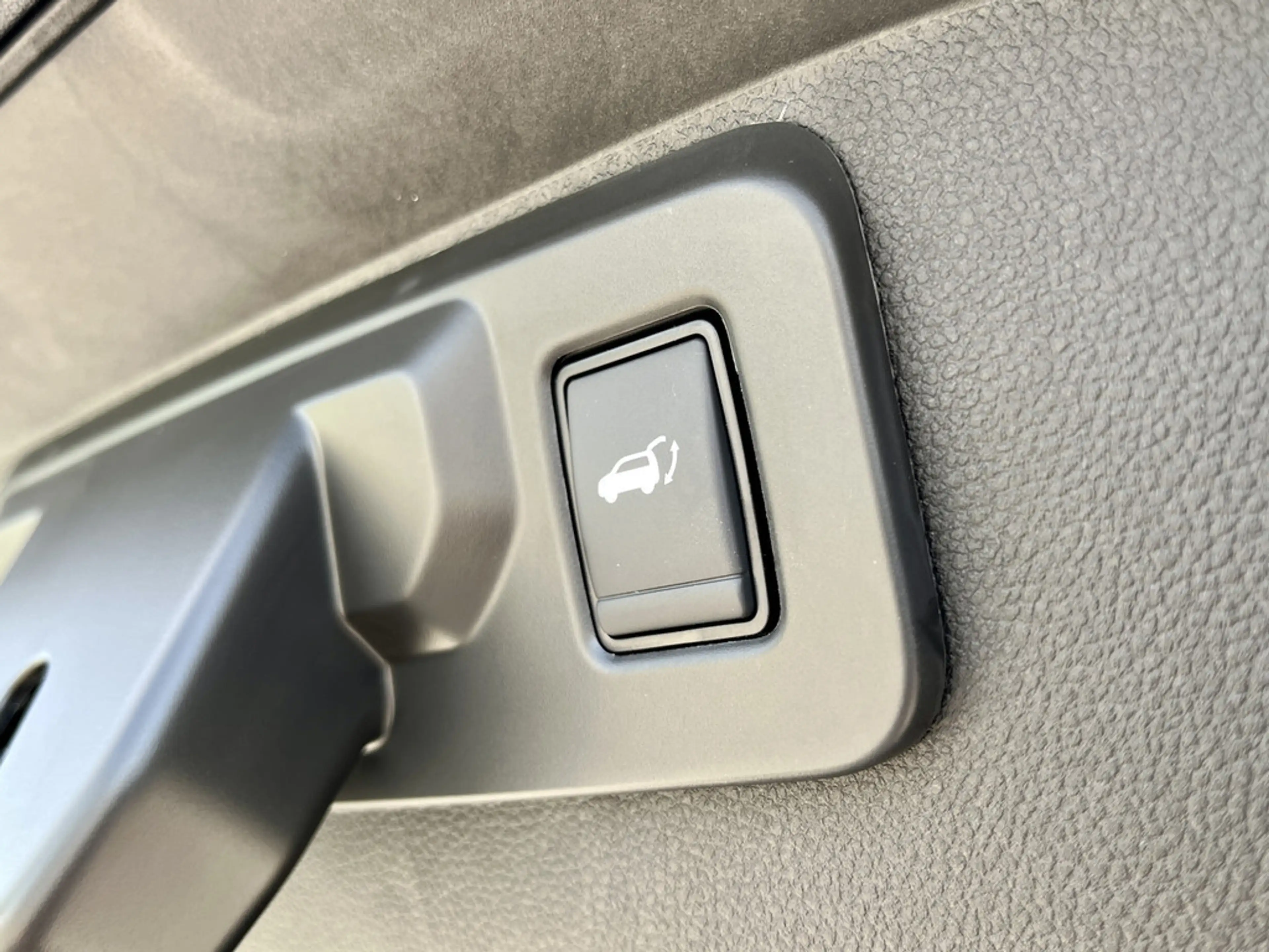 Renault Espace E-Tech Full Hybrid 200 Esprit Alpine 7p. | Solarba — photo 18