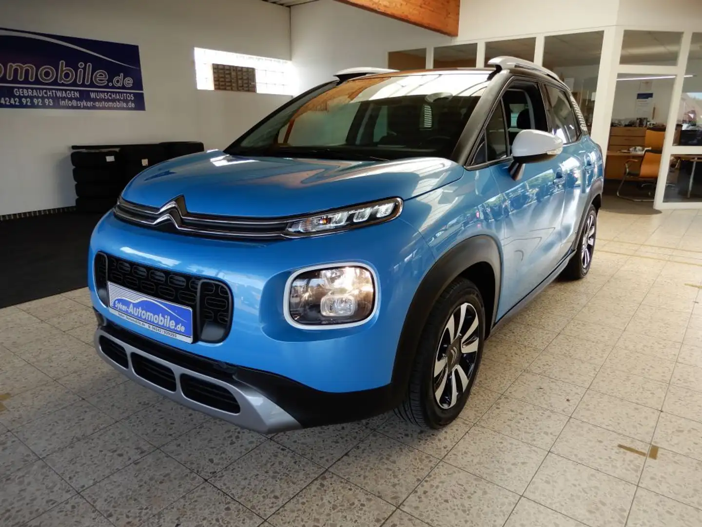 Citroen C3 Aircross PureTech 82 Feel, AHK Bleu - 2