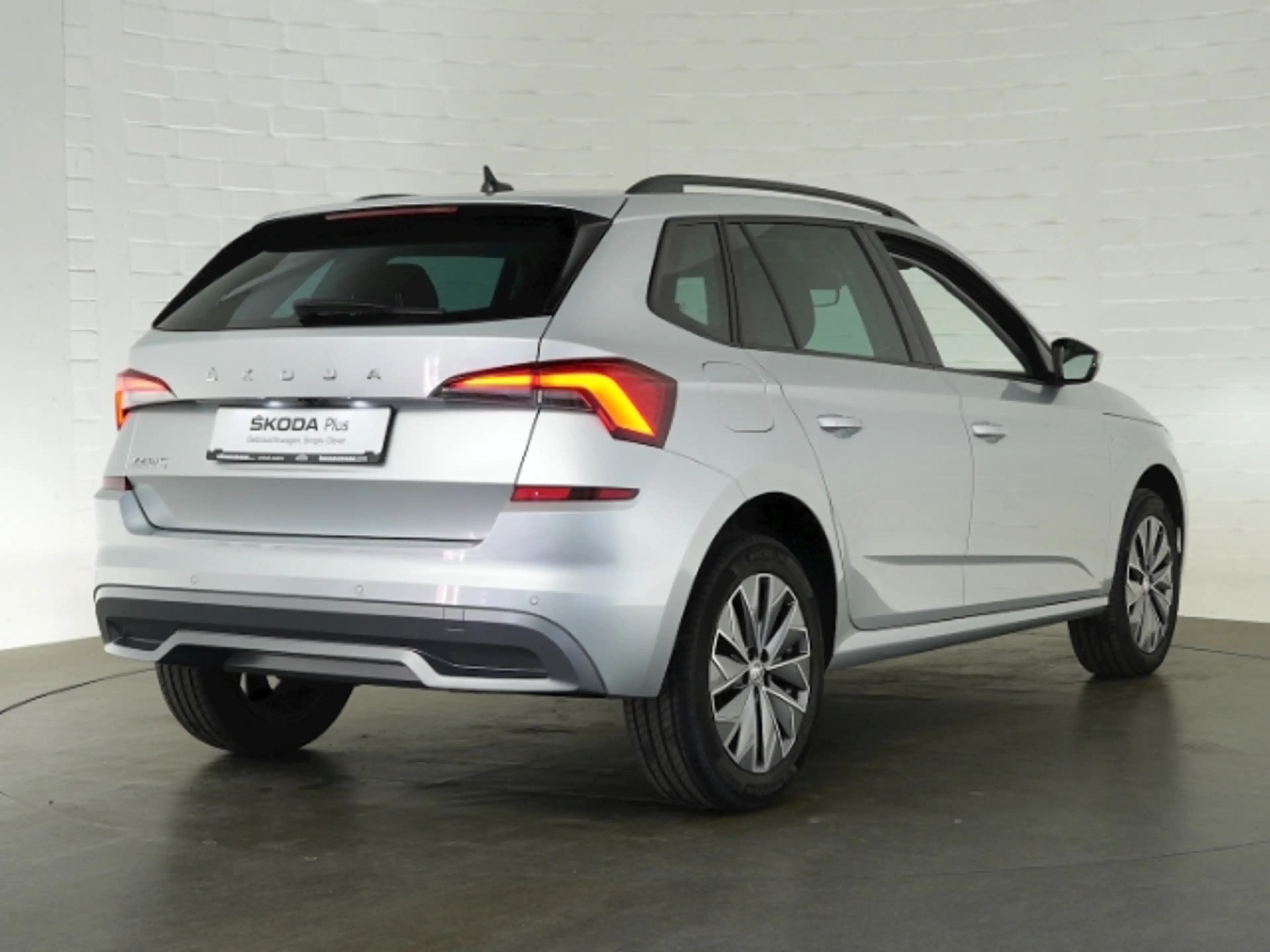 Skoda Kamiq TOUR TSI DSG+NAVI+RÜCKFAHRKAMERA+SITZ-/LENKRADHEIZ — photo 3