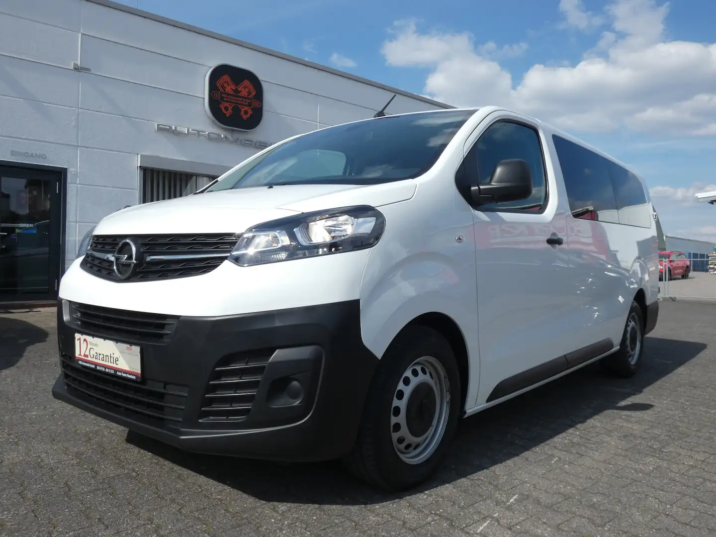 Opel Vivaro L 1,5 CDTi *AHK*PDC*KLIMA*8-SITZER* Weiß - 1